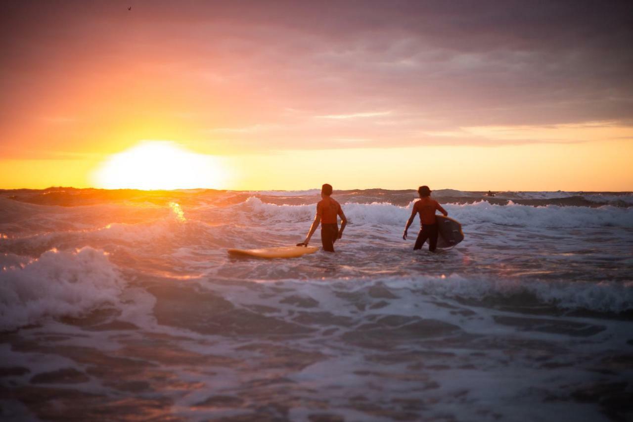 The Spot Surfcamp Hotel Biscarrosse Exterior foto